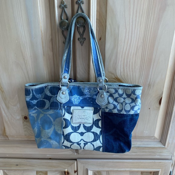 Coach Handbags - Coach limited edition Poppy signature C Denim purse 16”WX13”HX4”D strap 9”. $165